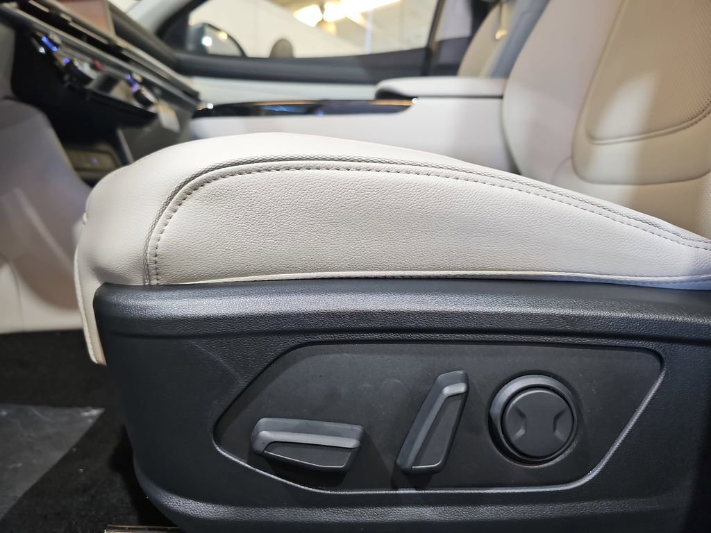 New 2026 Hyundai Tucson Limited AWD/4WD image 29