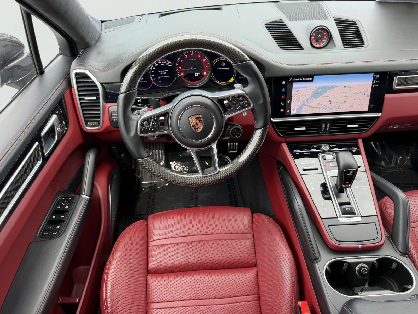 Certified 2022 Porsche Cayenne GTS AWD/4WD image 18