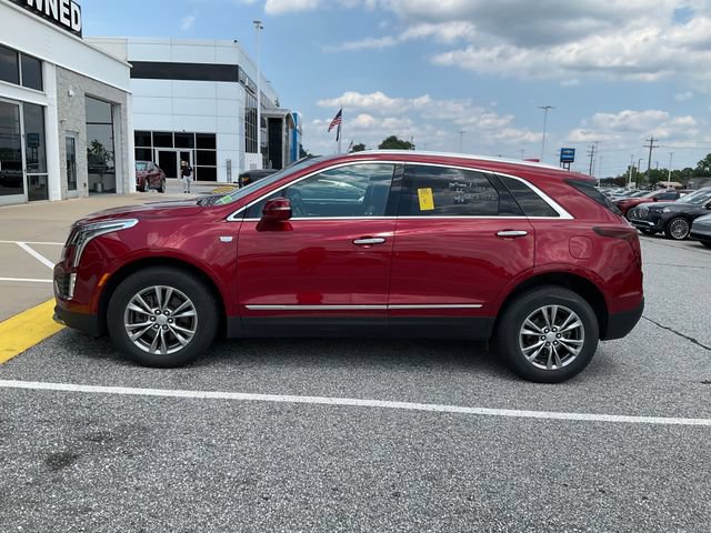Used 2023 Cadillac XT5 Premium Luxury w/ LPO, Floor Liner Package AWD/4WD image 4