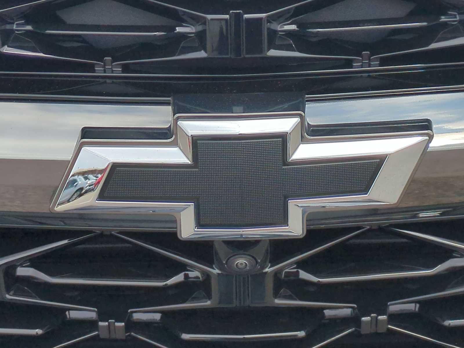 New 2026 Chevrolet Traverse Z71 w/ Enhanced Driving Package AWD/4WD image 8