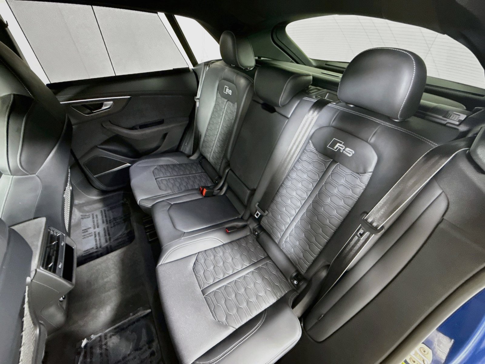Certified 2025 Audi RS Q8 performance AWD/4WD image 21