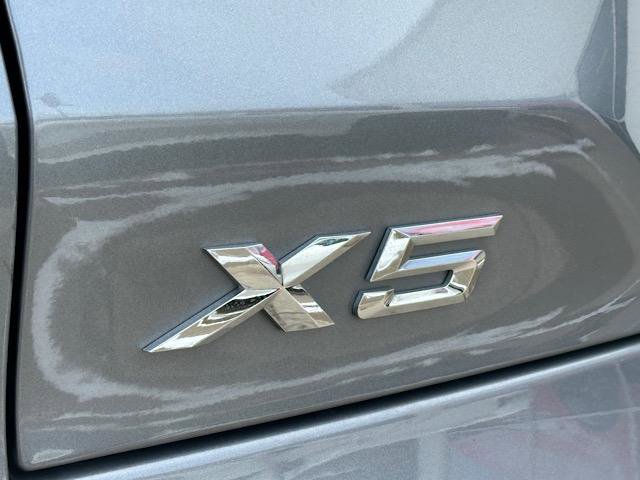 Certified 2024 BMW X5 xDrive50e w/ Premium Package image 34