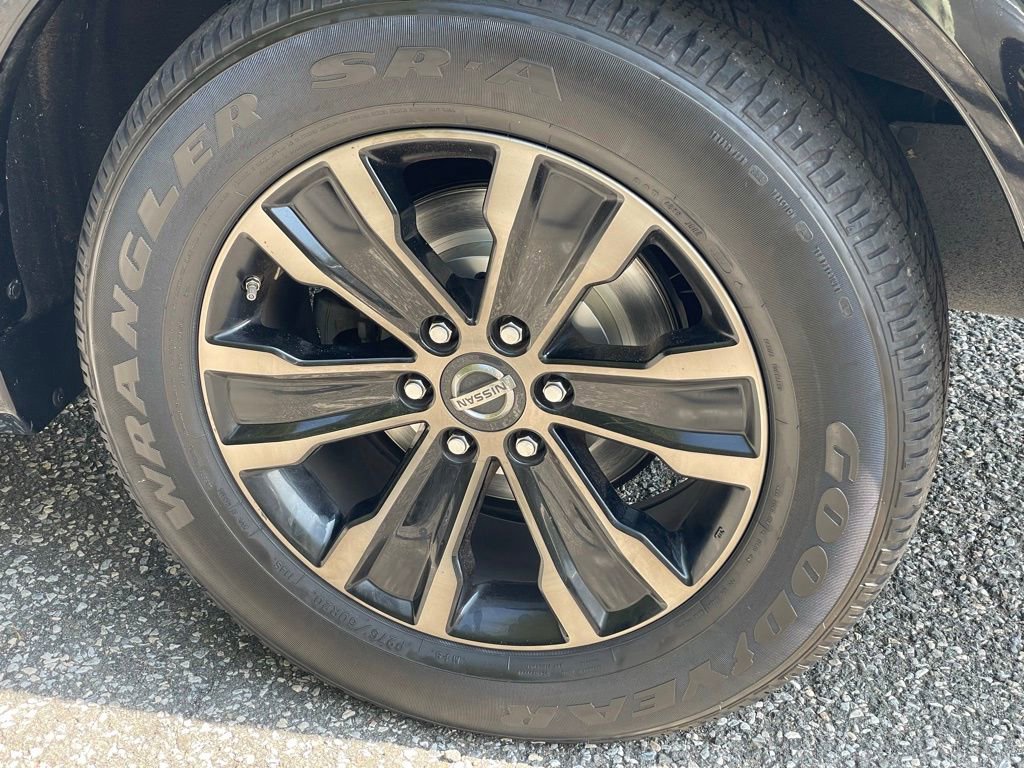 Used 2020 Nissan Armada Platinum w/ Captain's Chairs Package image 33