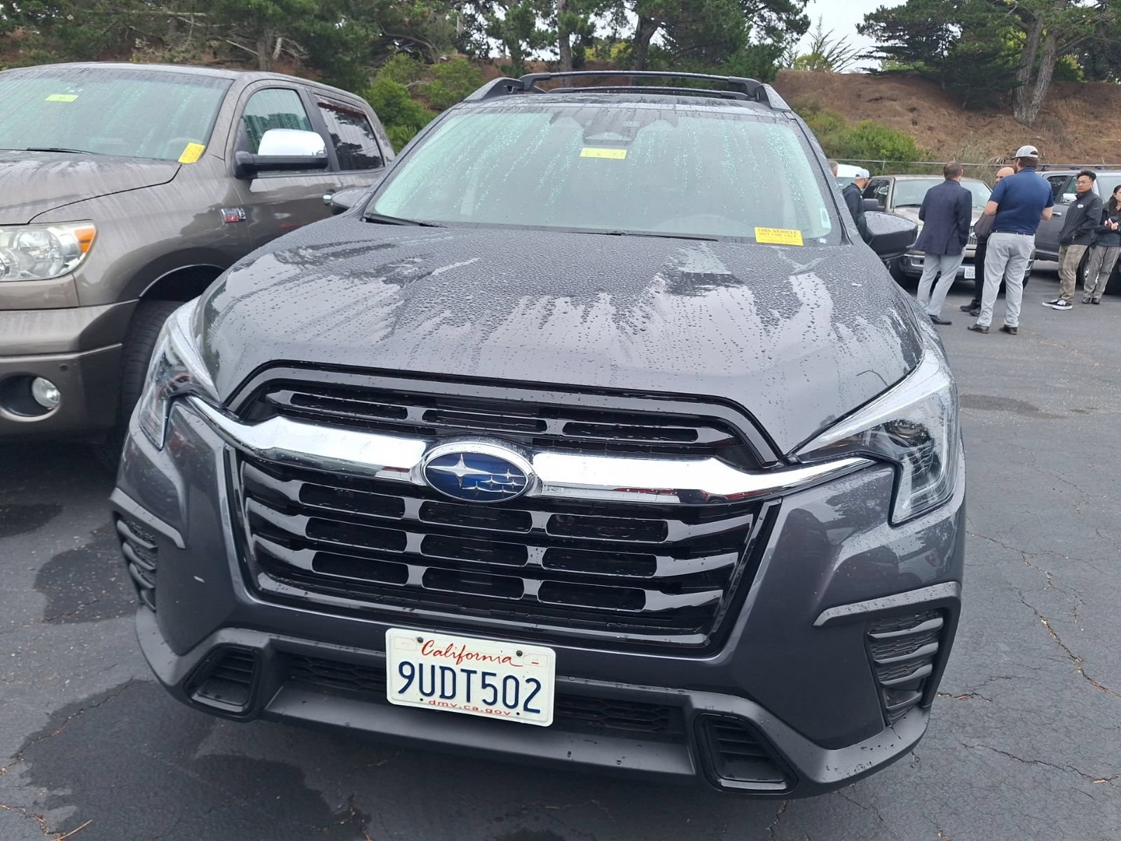 Used 2025 Subaru Ascent Premium AWD/4WD image 2