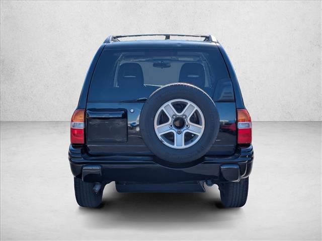 Used 2004 Chevrolet Tracker LT image 6