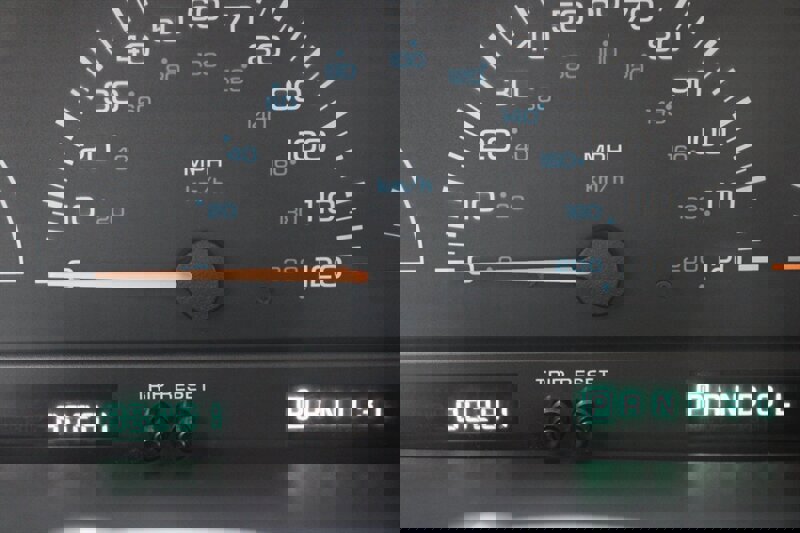 Used 1999 Dodge Caravan image 7