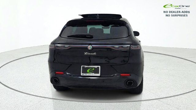 Used 2024 Alfa Romeo Tonale Veloce AWD/4WD image 7
