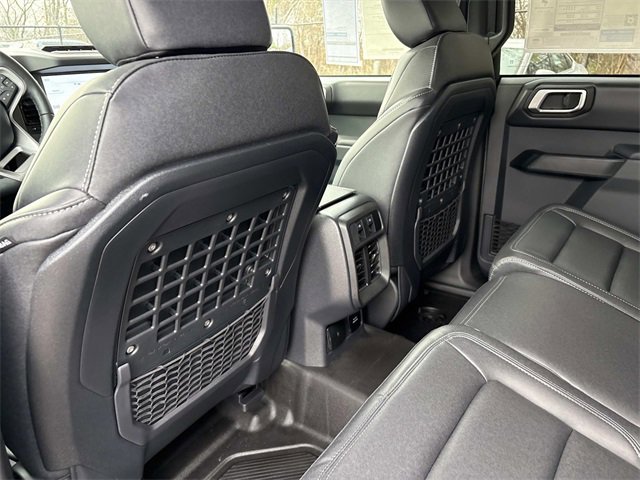 New 2025 Ford Bronco Badlands image 17