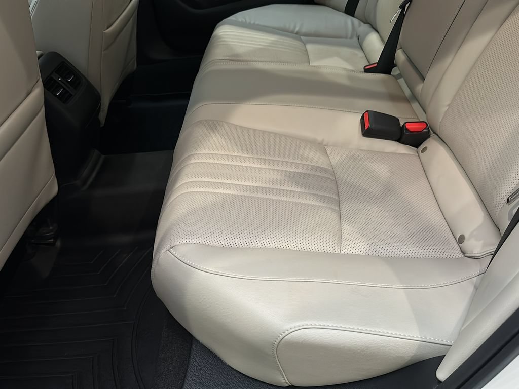 Certified 2018 Honda Accord Touring image 19
