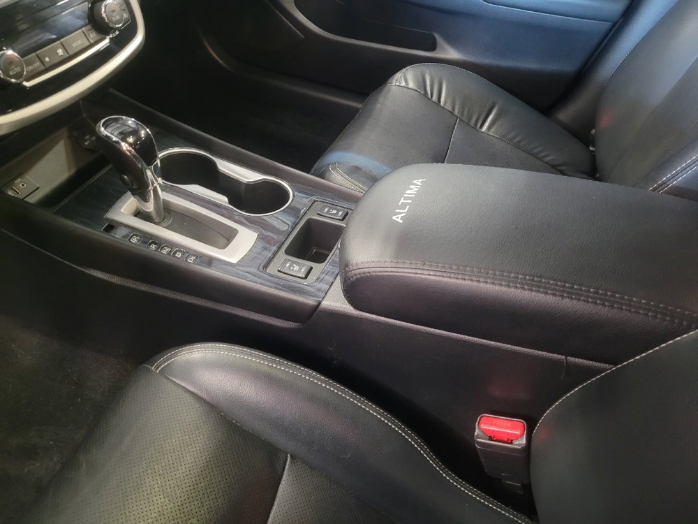 Used 2018 Nissan Altima 2.5 SL w/ 2.5 SL Technology Package FWD image 26