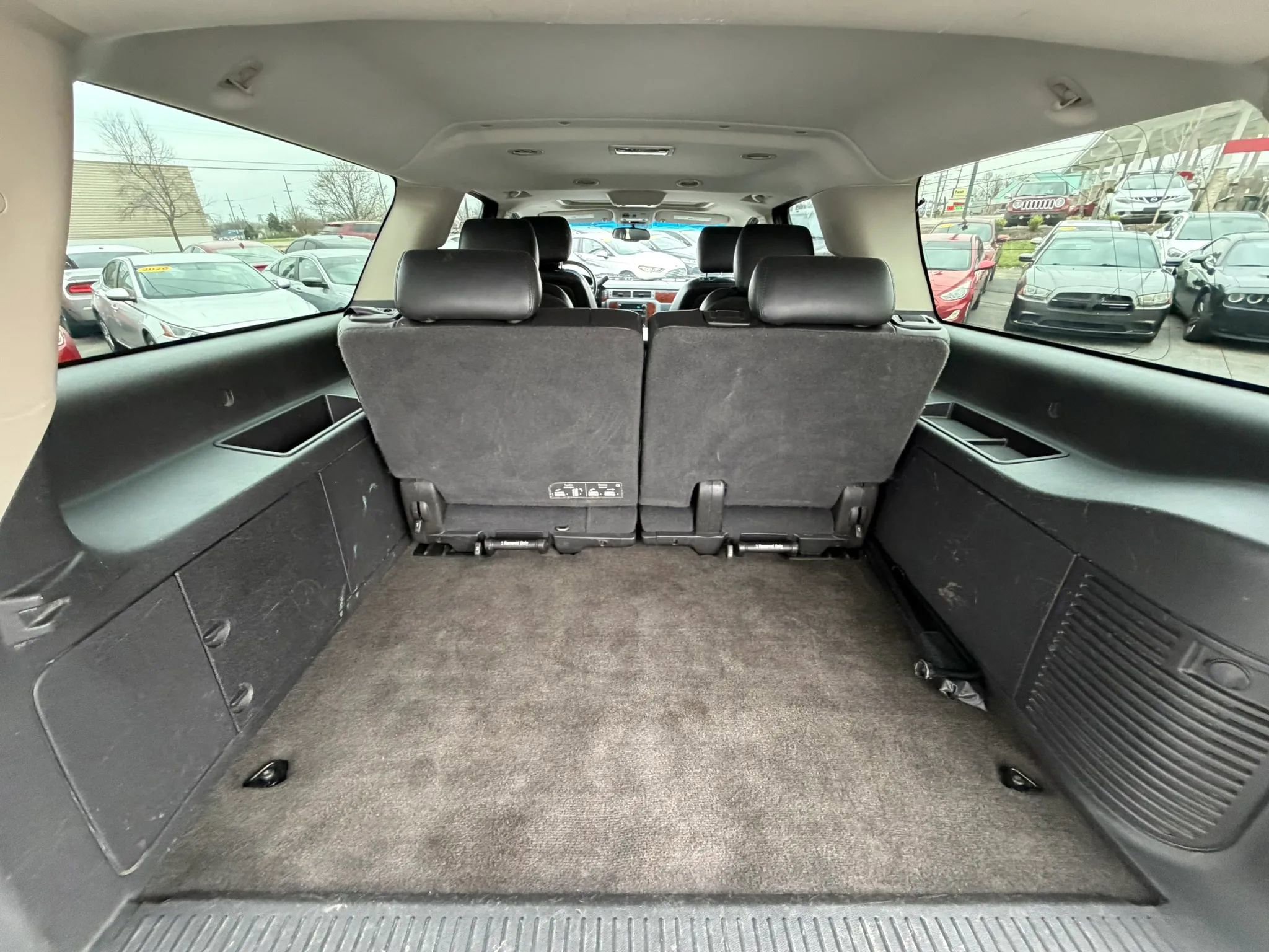 Used 2013 Chevrolet Suburban LT w/ Luxury Package image 42