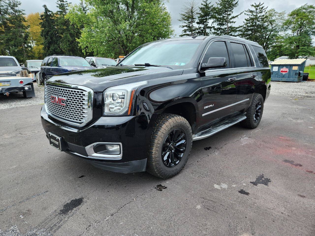 Used 2015 GMC Yukon Denali w/ Touring Package AWD/4WD image 1