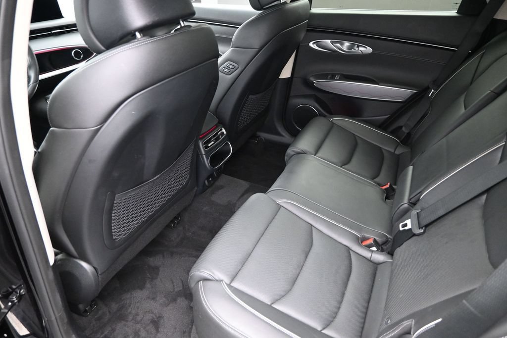 Used 2024 Genesis GV70 2.5T w/ Advanced Package AWD/4WD image 22