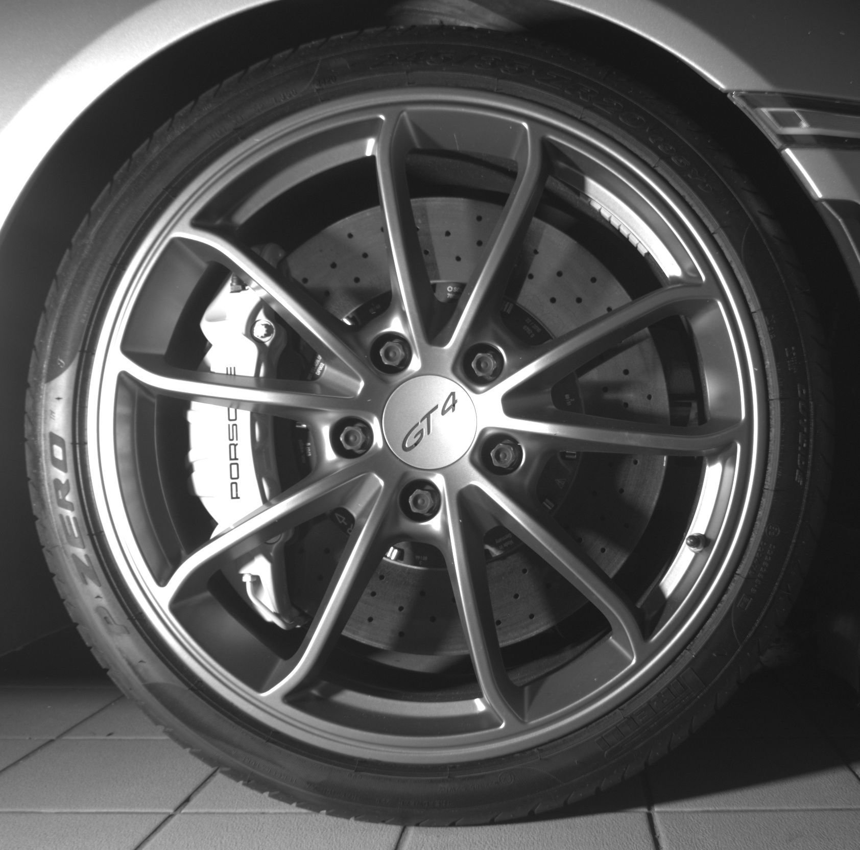 Used 2016 Porsche Cayman GT4 RWD image 27