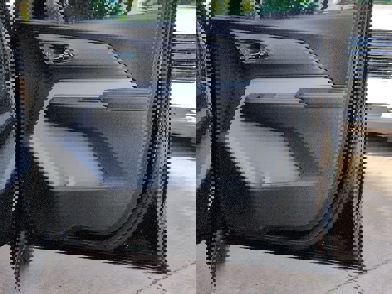 New 2027 Chevrolet Bolt LT image 20