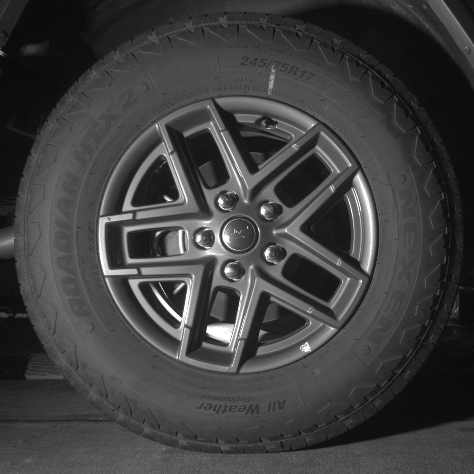 Used 2025 Jeep Wrangler Unlimited Sport AWD/4WD image 18