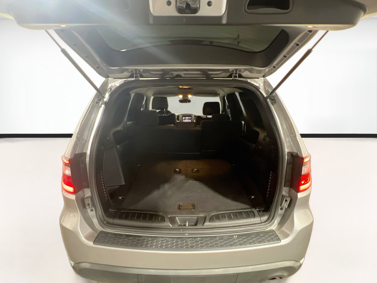 Used 2019 Dodge Durango SXT RWD image 18