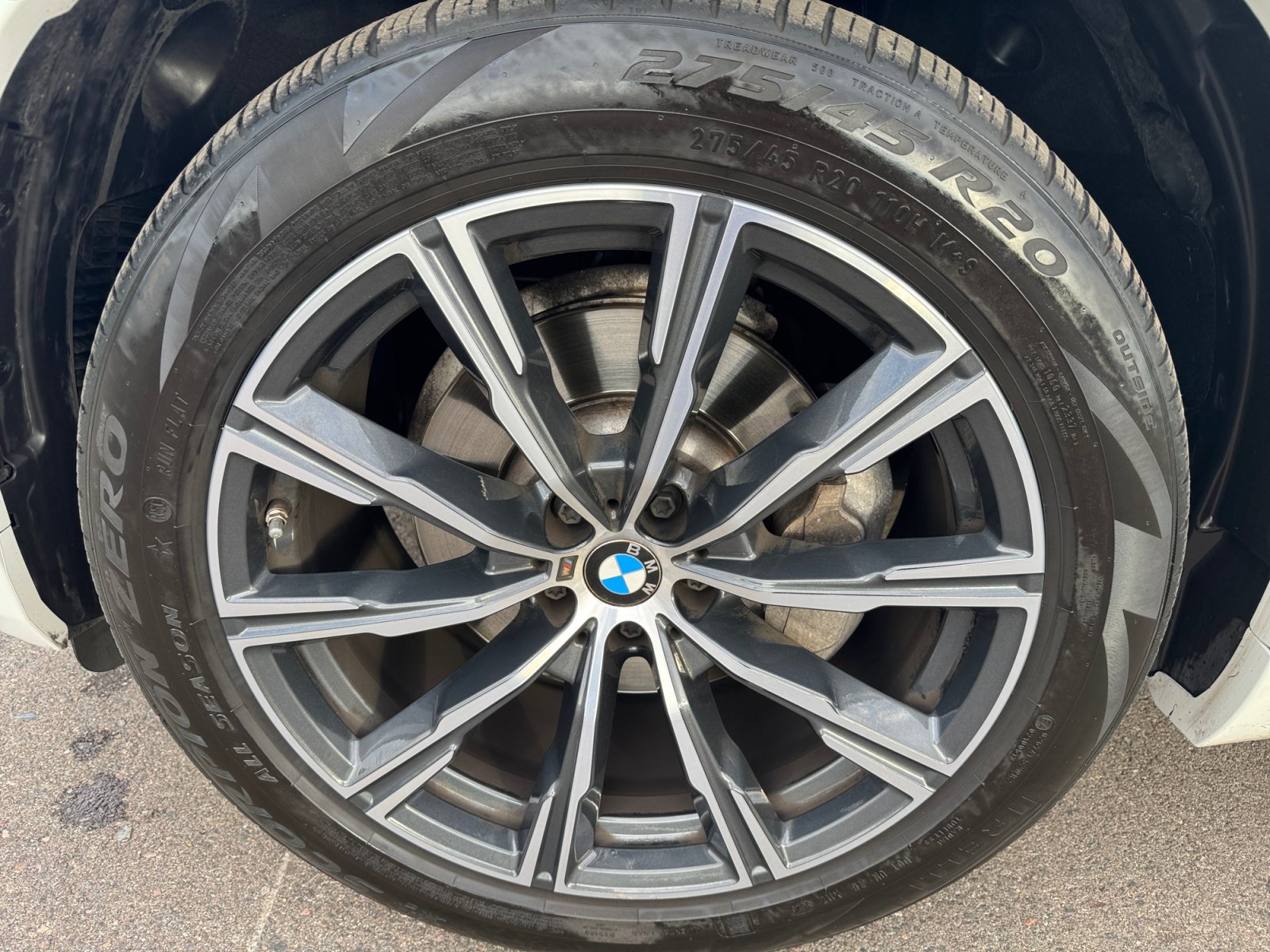 Used 2021 BMW X5 xDrive40i w/ M Sport Package AWD/4WD image 26