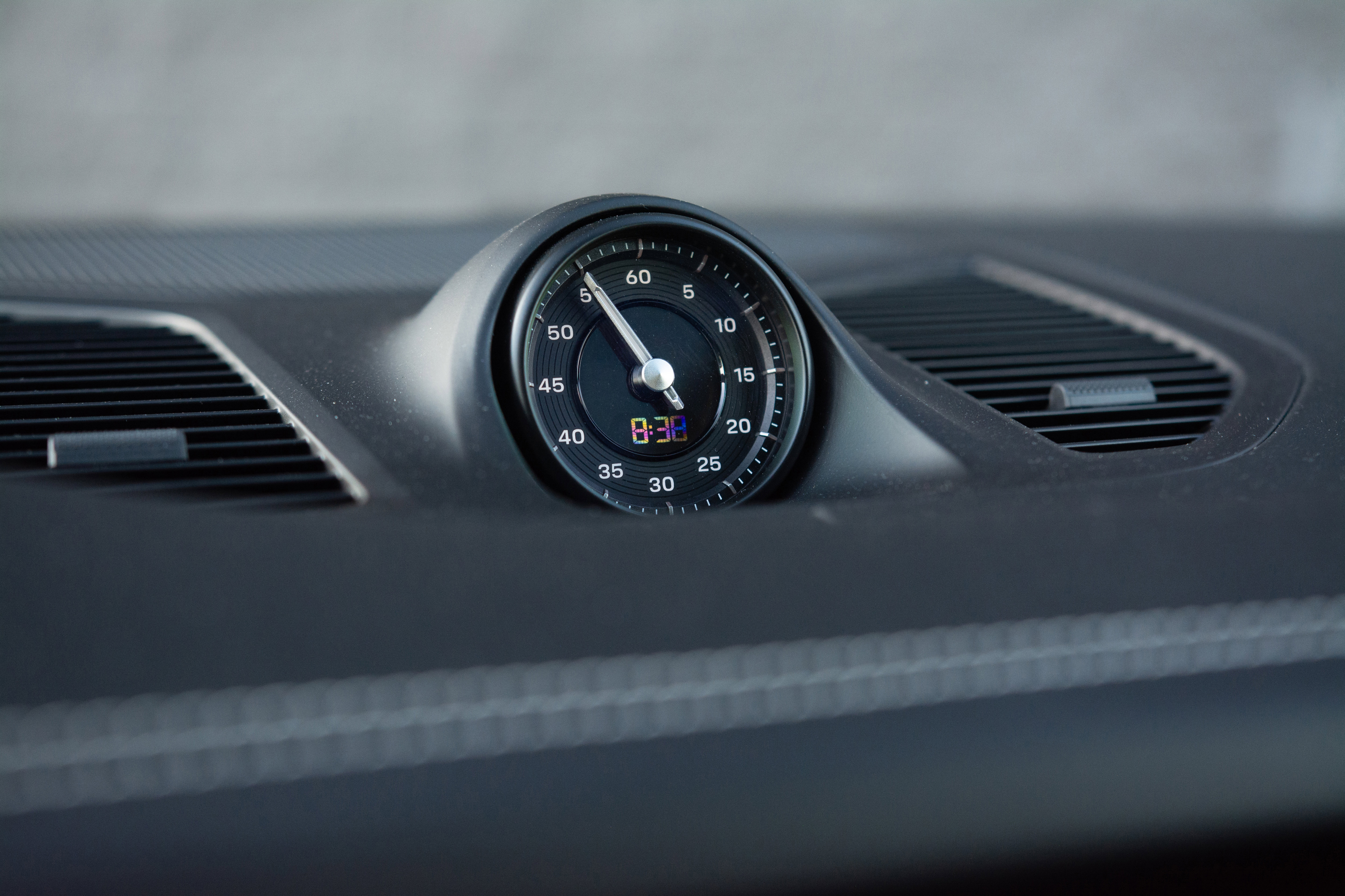 Certified 2025 Porsche Cayenne GTS image 21