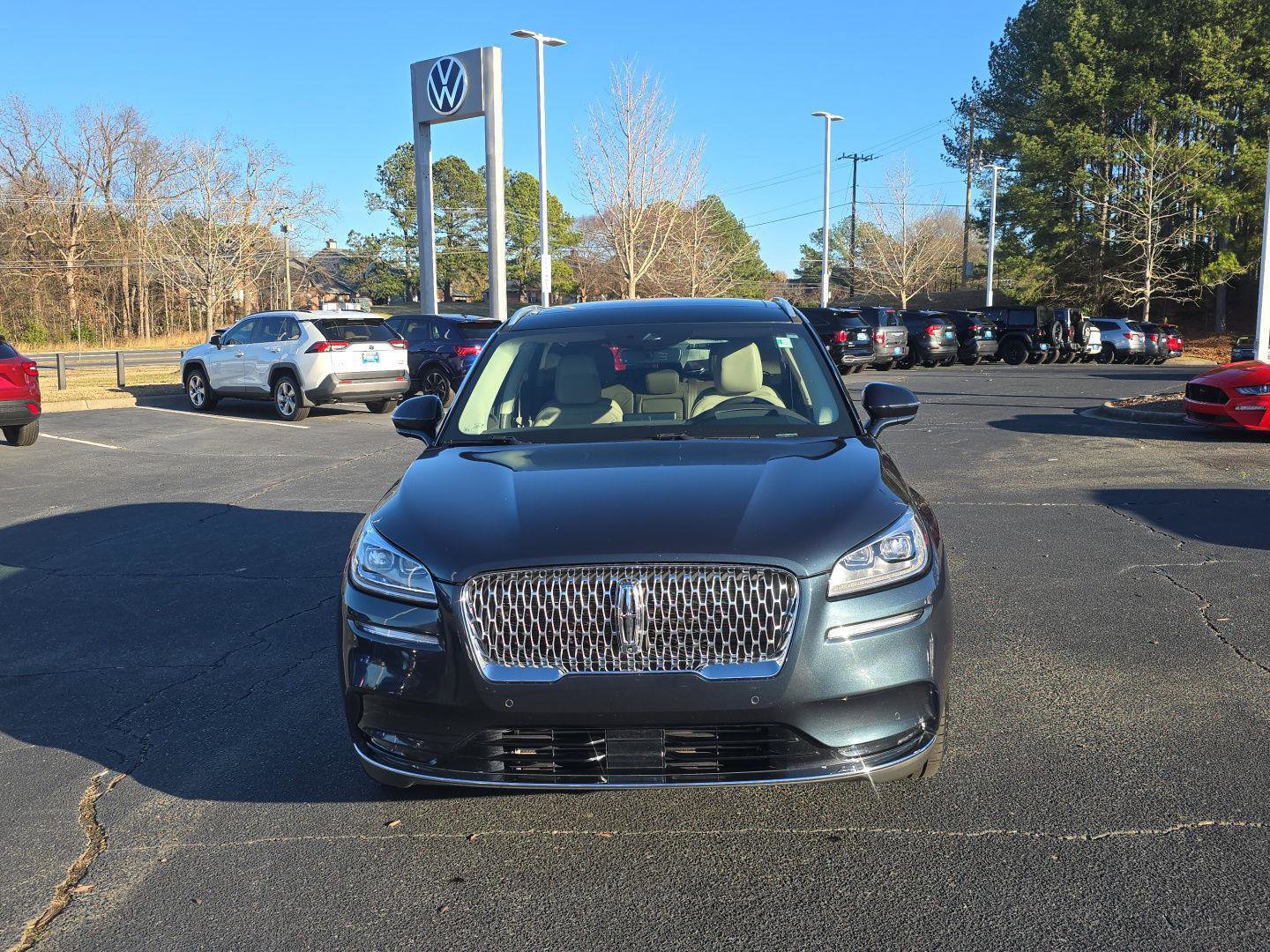 Used 2021 Lincoln Corsair Reserve w/ Equipment Group 201A image 2