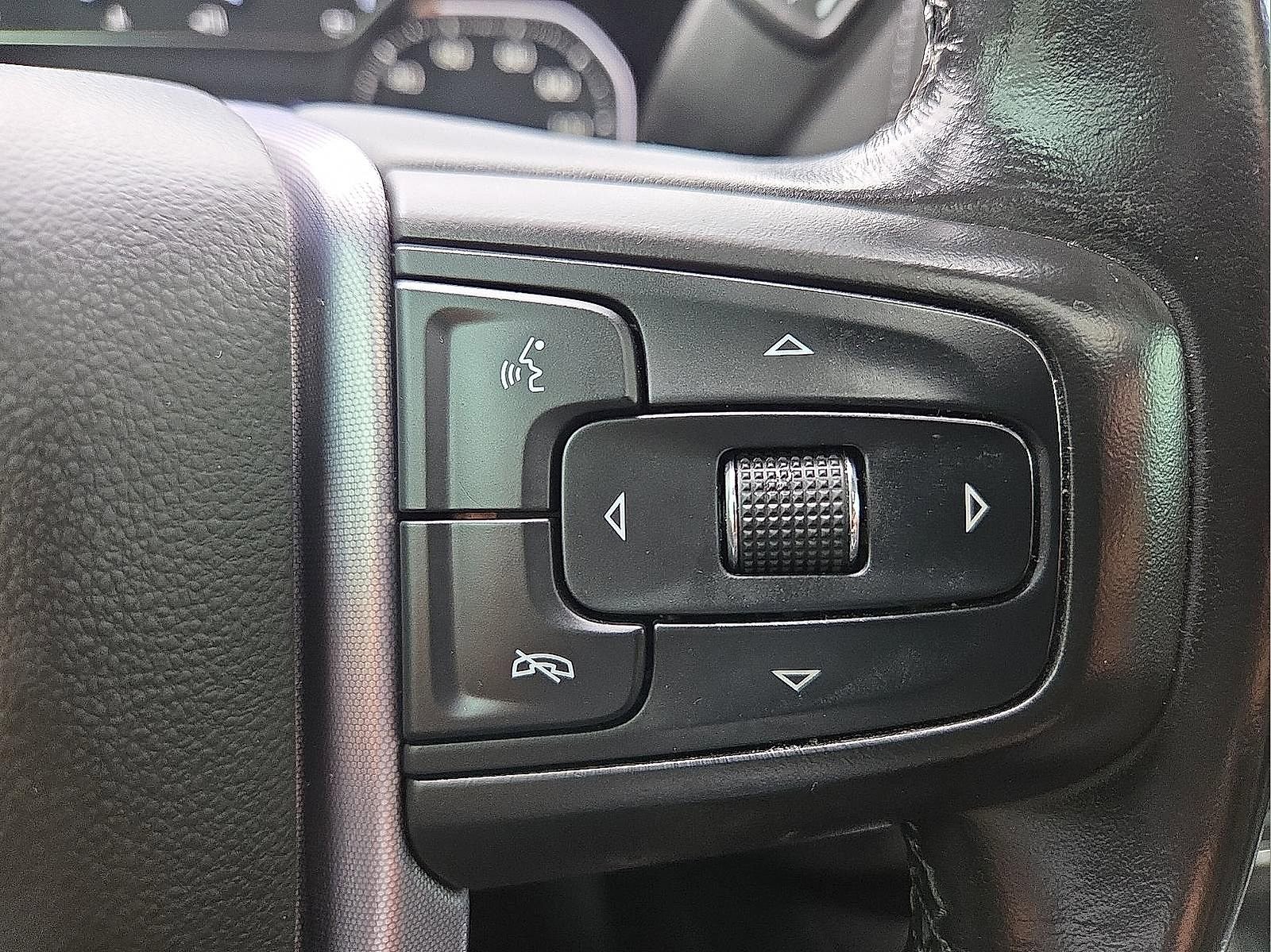 Used 2019 GMC Sierra 1500 SLT w/ SLT Premium Plus Package image 18