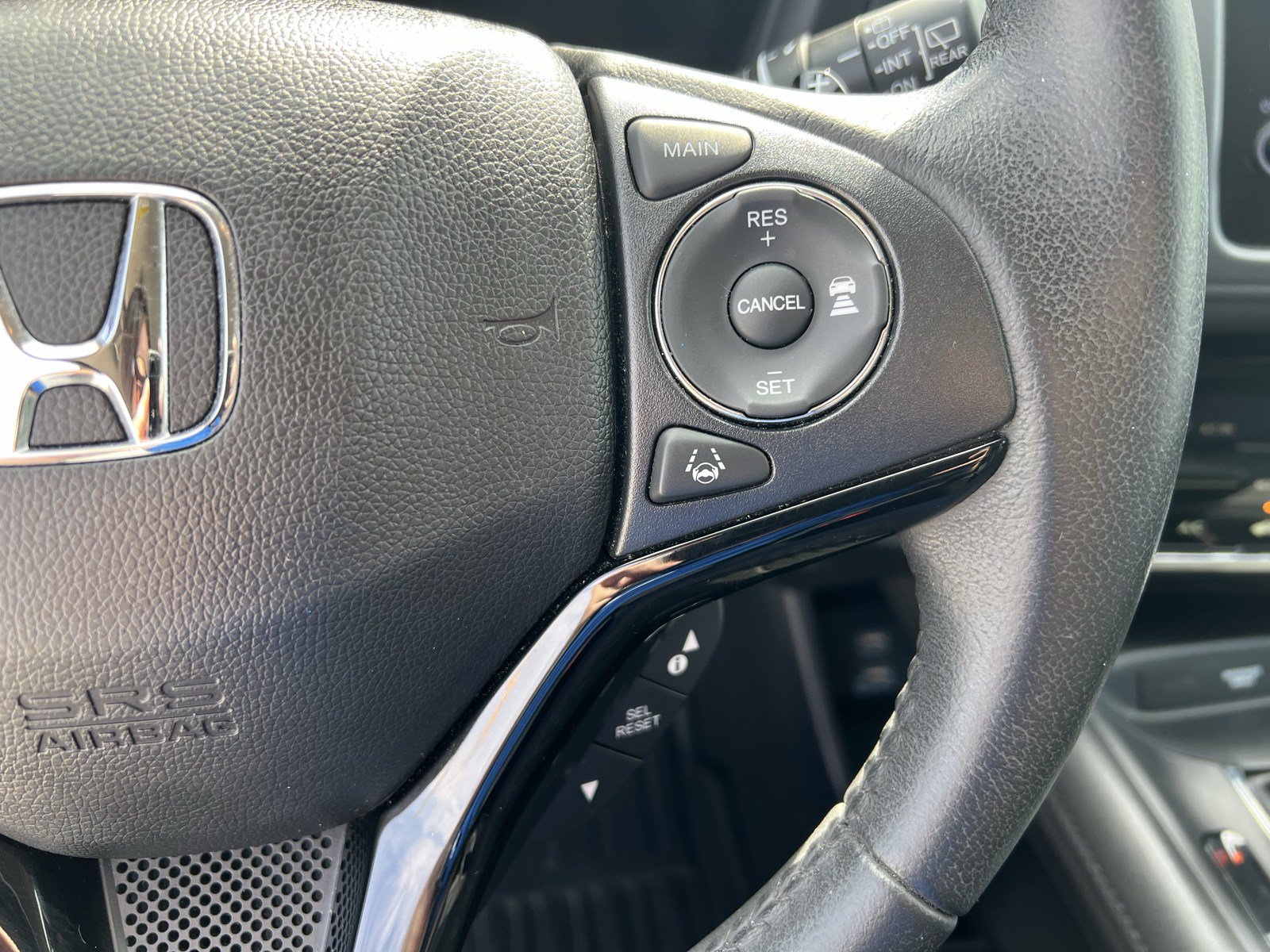 Used 2020 Honda HR-V EX-L image 20