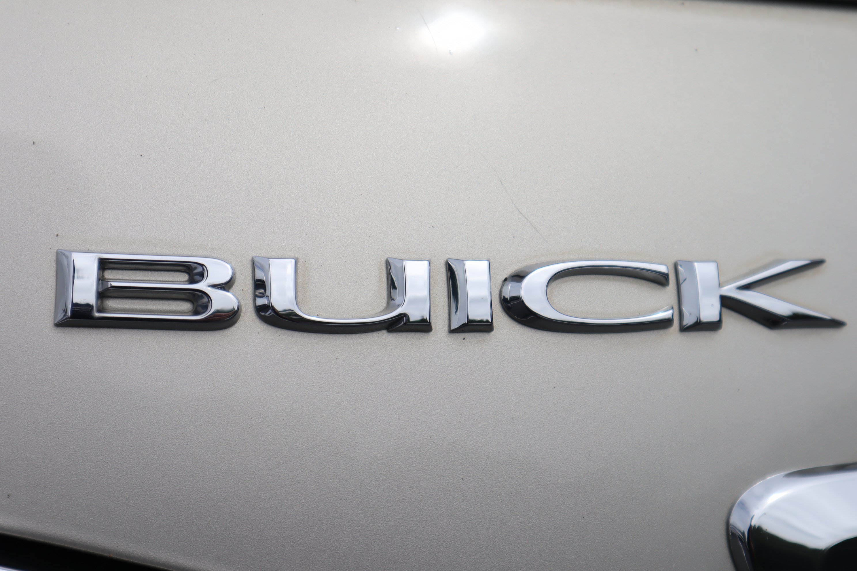 Used 2013 Buick LaCrosse Leather FWD image 36