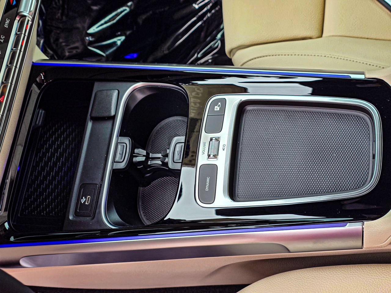 New 2026 Mercedes-Benz GLB 250 4MATIC image 20