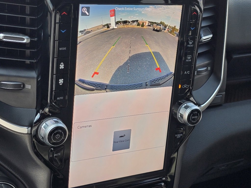 New 2026 RAM 1500 4x4 Crew Cab image 6