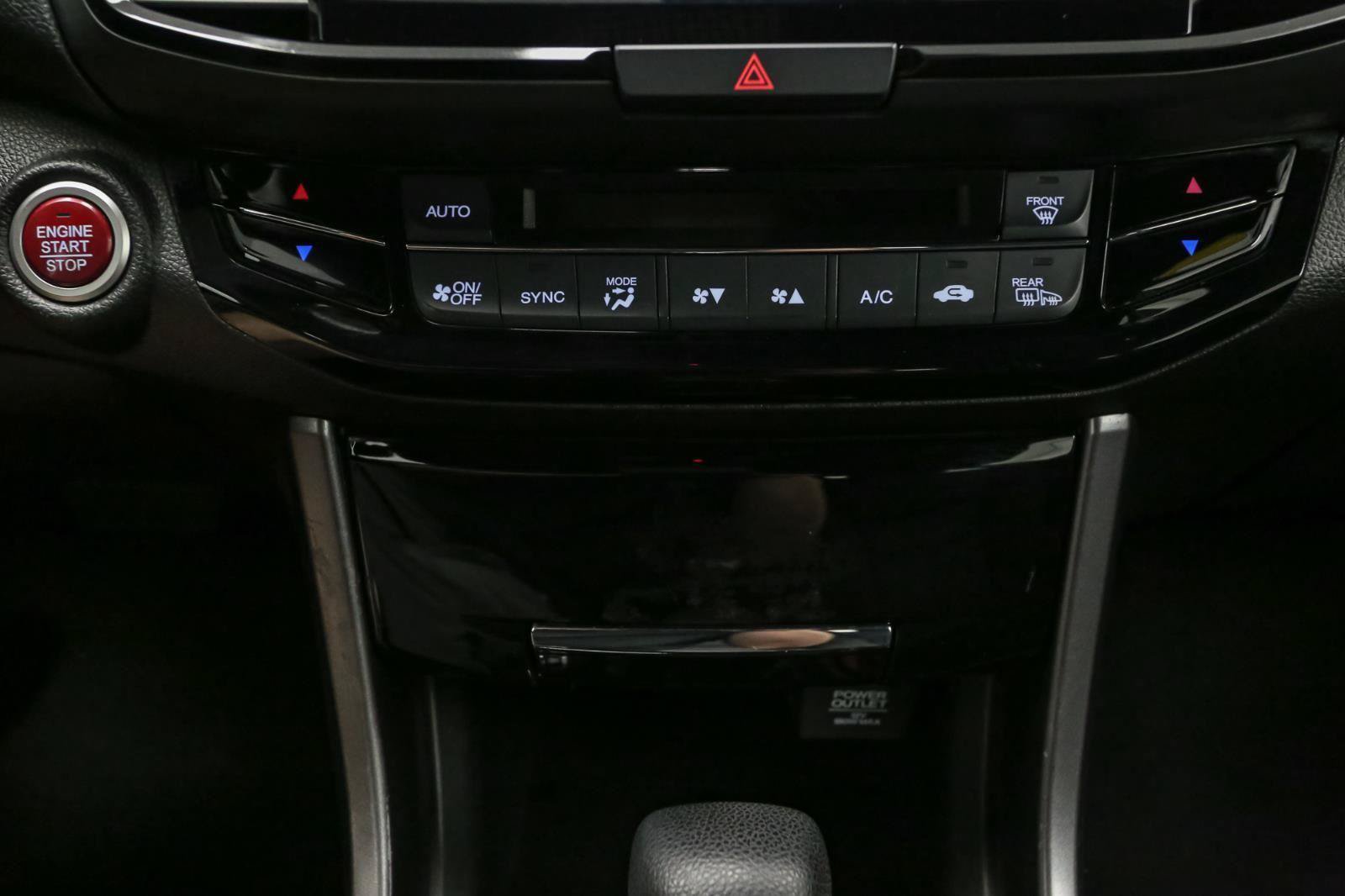 Used 2016 Honda Accord EX image 31