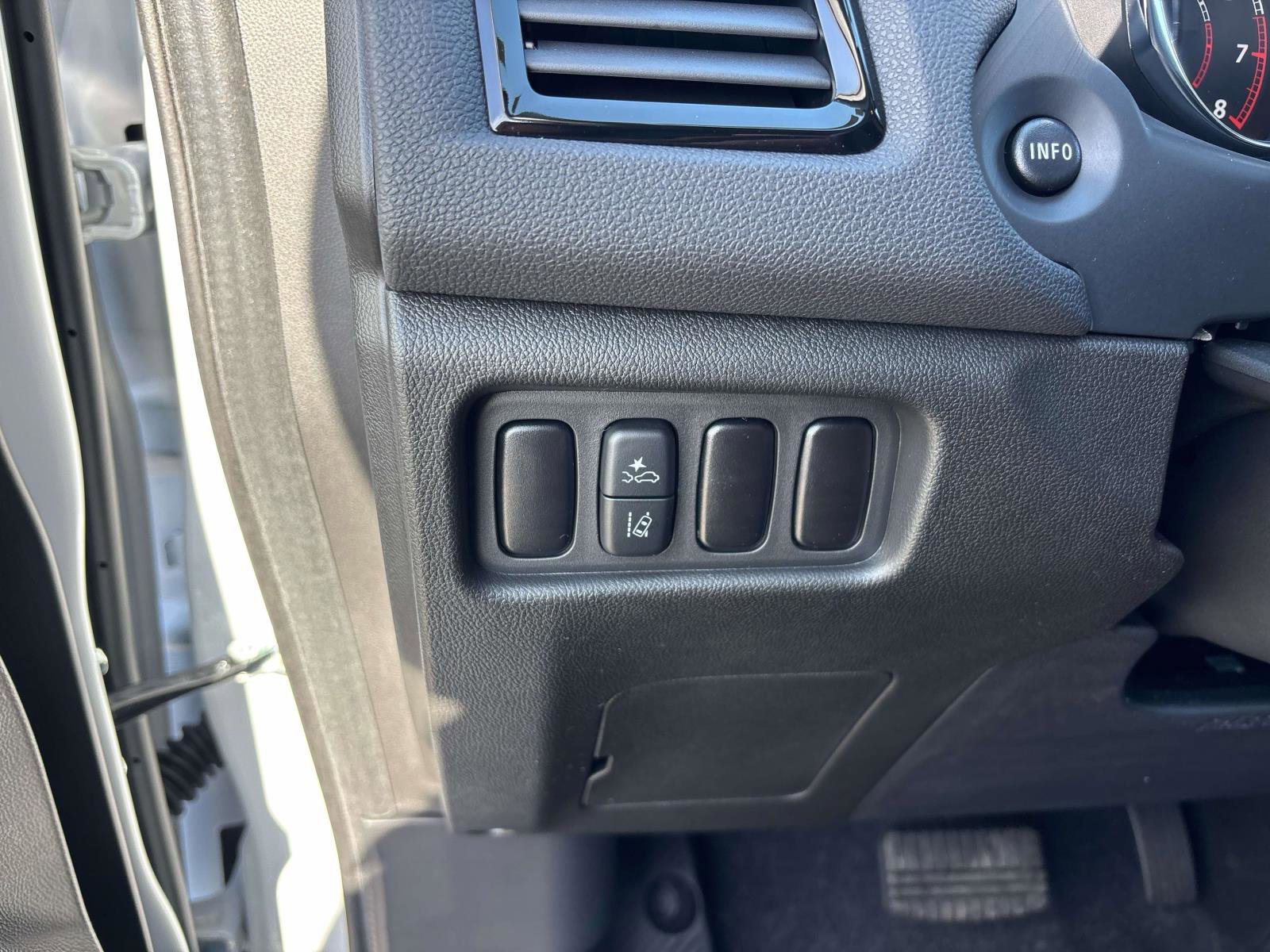 New 2026 Mitsubishi Outlander Sport ES image 9