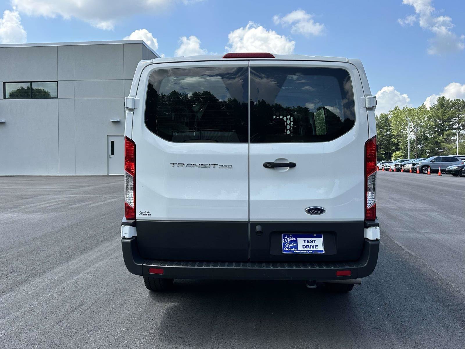 Used 2025 Ford Transit 250 Low Roof w/ Exterior Upgrade Package RWD image 24