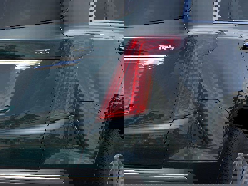 New 2025 Cadillac XT5 Premium Luxury w/ Technology Package image 11