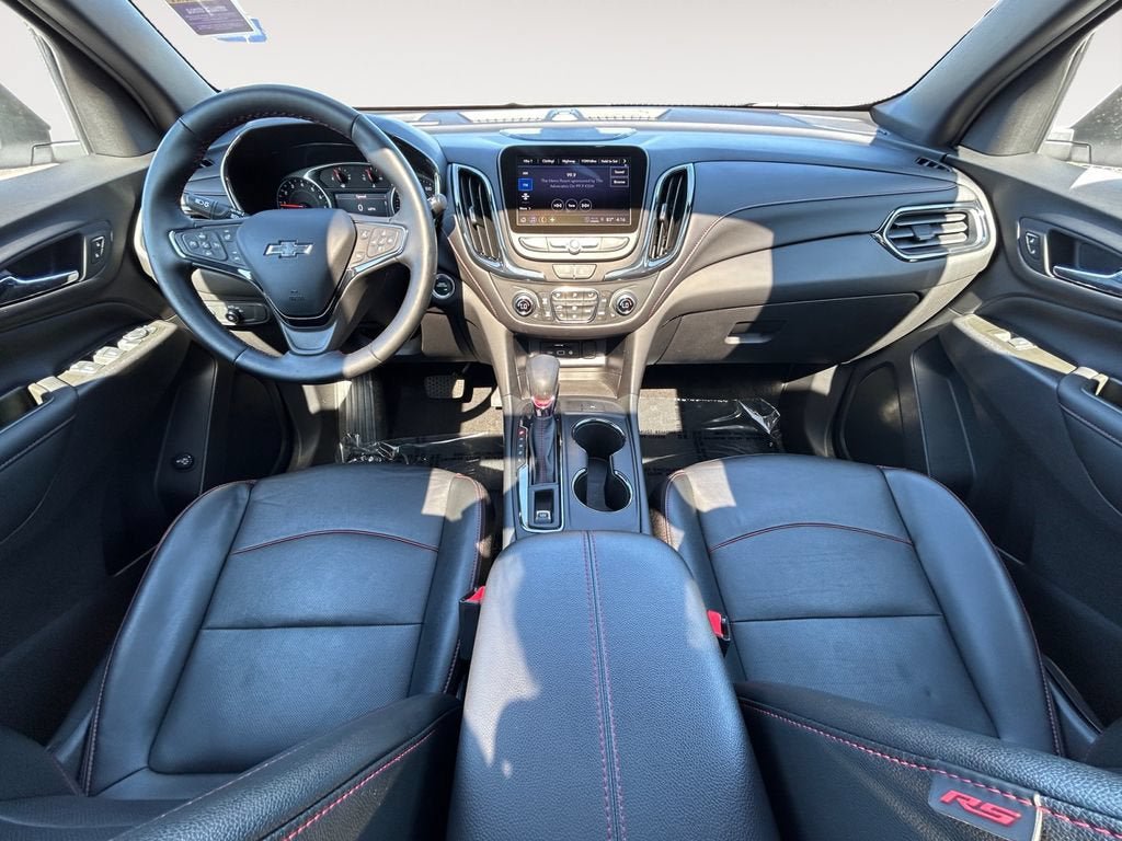 Used 2024 Chevrolet Equinox RS w/ RS Leather Package AWD/4WD image 11