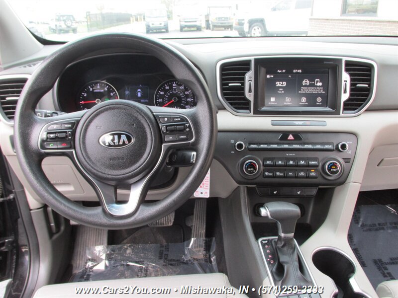 Used 2019 Kia Sportage LX w/ LX Popular Package AWD/4WD image 19