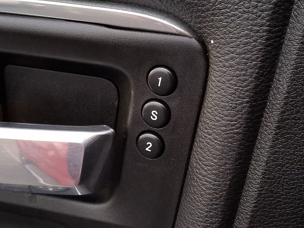 Used 2022 RAM 3500 Laramie image 21