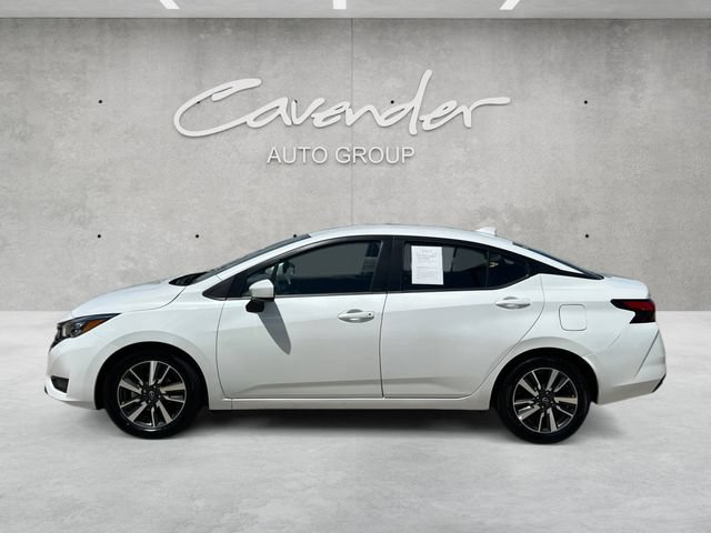 Used 2025 Nissan Versa SV FWD image 13
