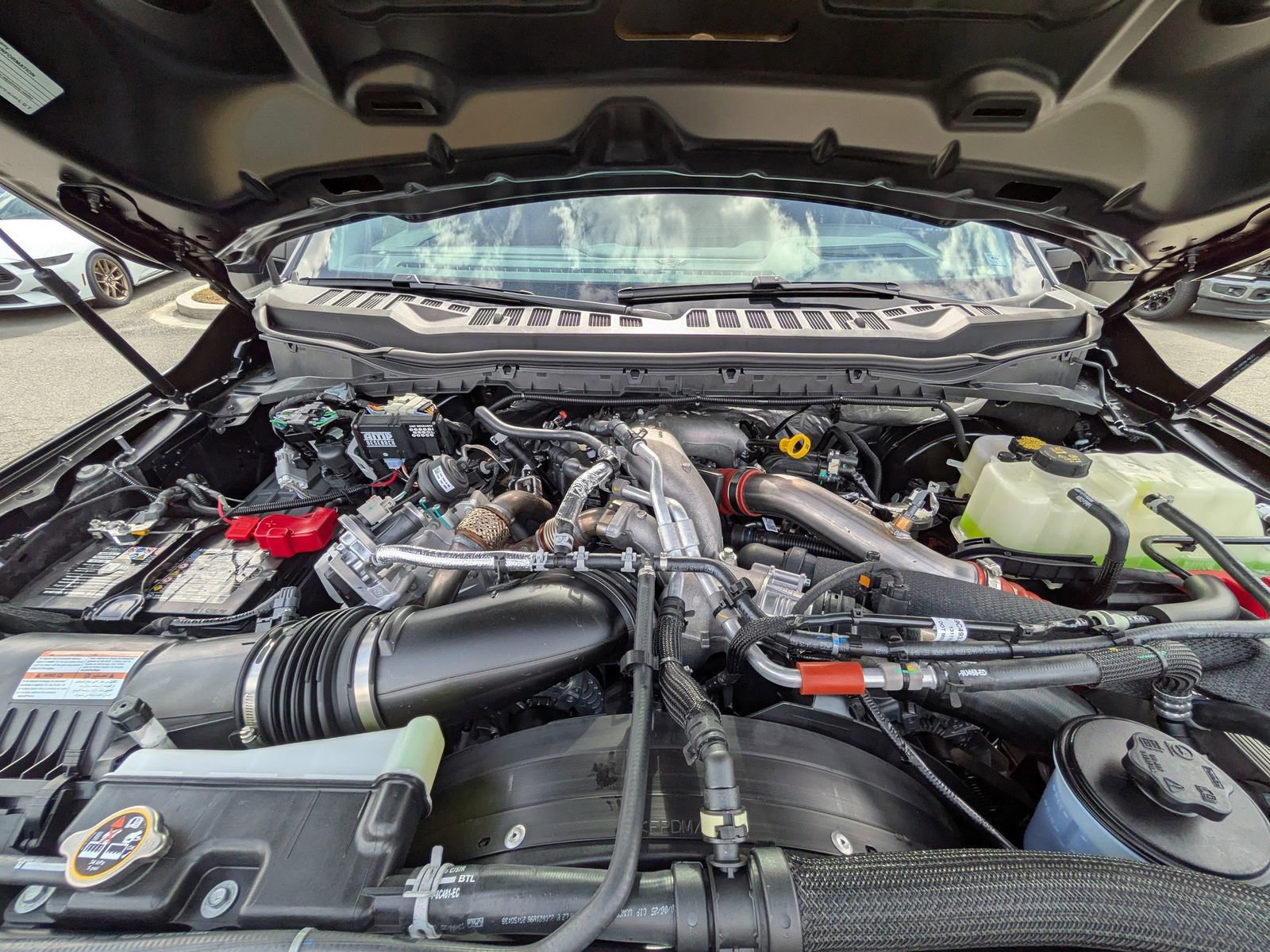 New 2026 Ford F250 Lariat w/ Black Appearance Package image 10