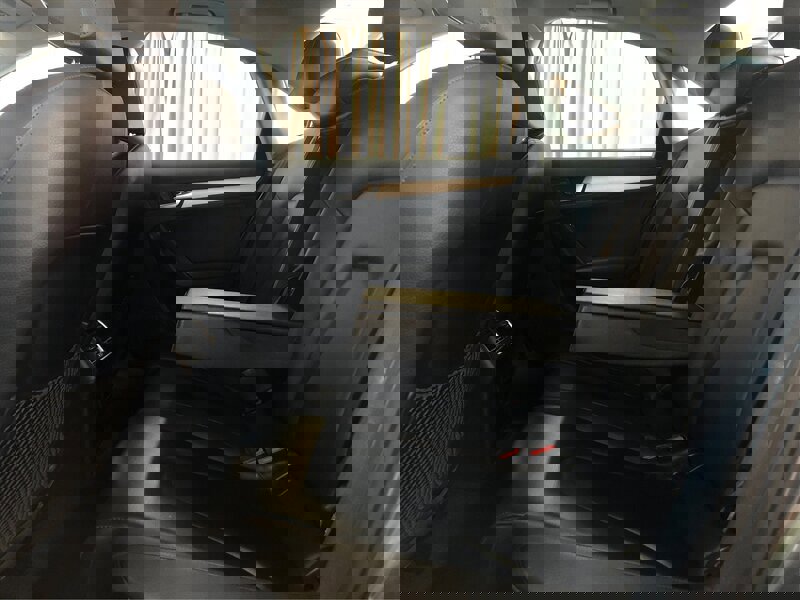 Used 2016 Audi A4 2.0T Premium image 10