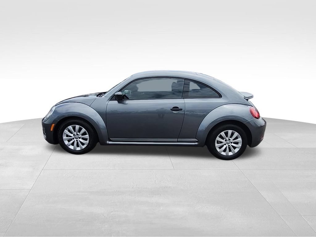 Used 2017 Volkswagen Beetle 1.8T S FWD image 14