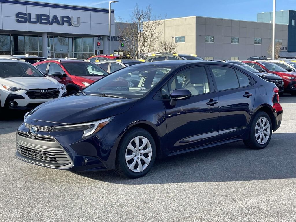Used 2023 Toyota Corolla LE image 24