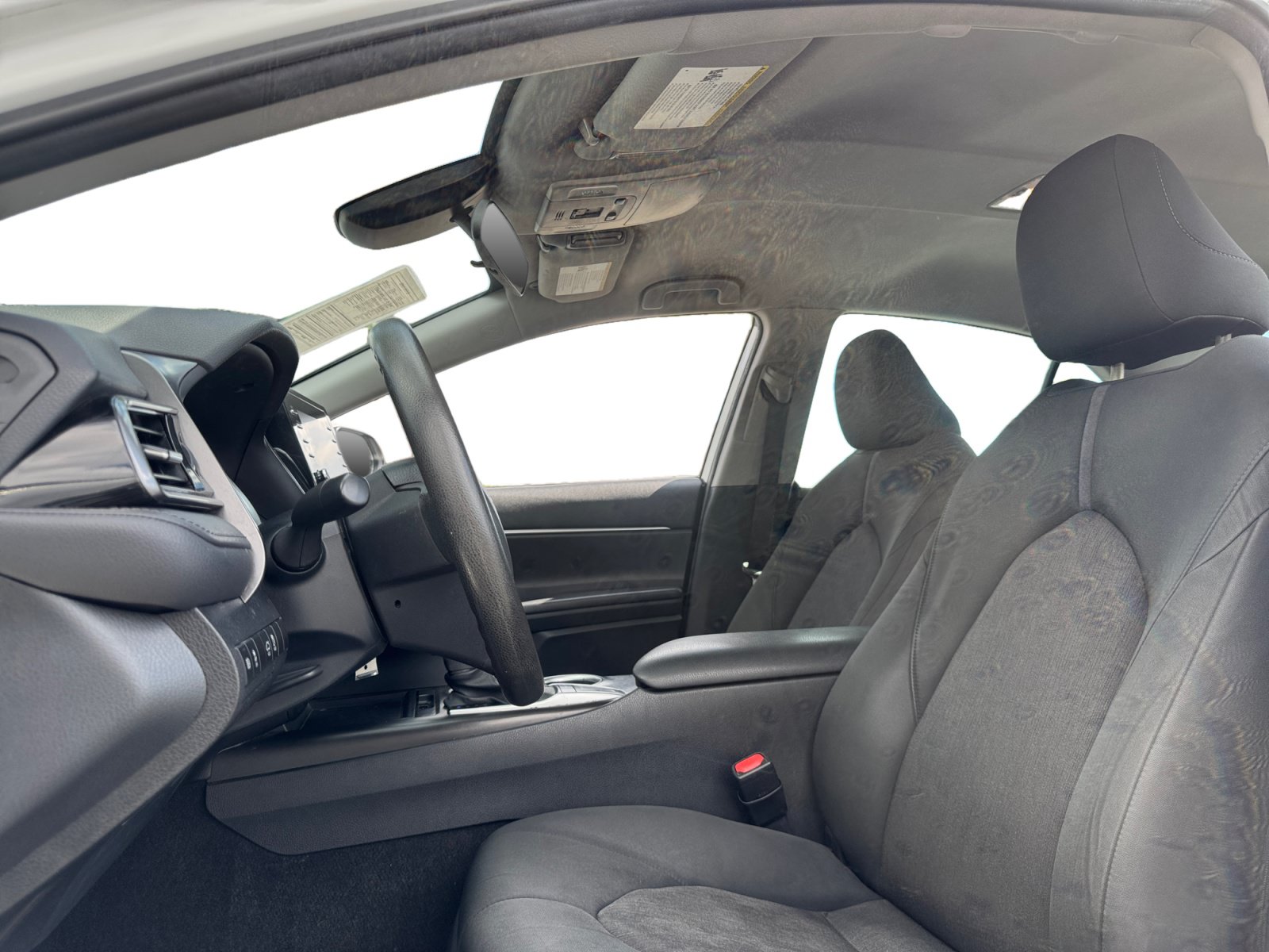 Used 2023 Toyota Camry LE FWD image 15