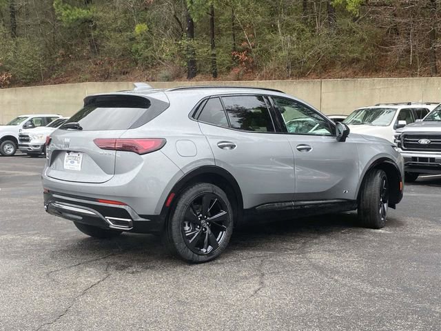 Used 2025 Buick Envision Sport Touring image 3