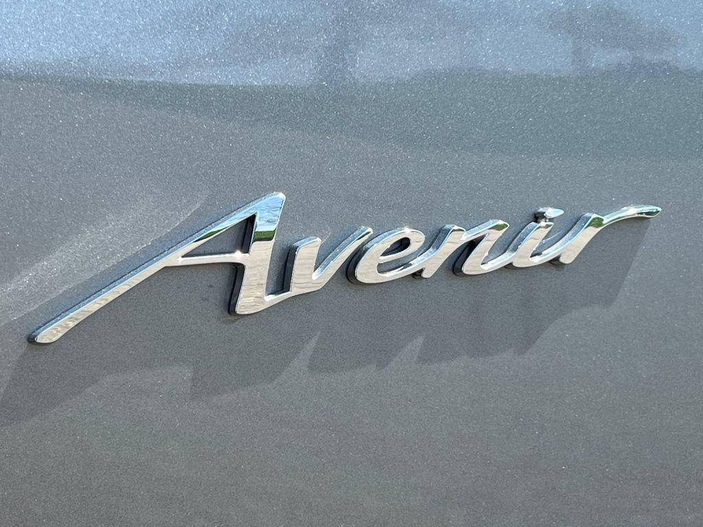 New 2026 Buick Enclave Avenir w/ Super Cruise Package AWD/4WD image 2