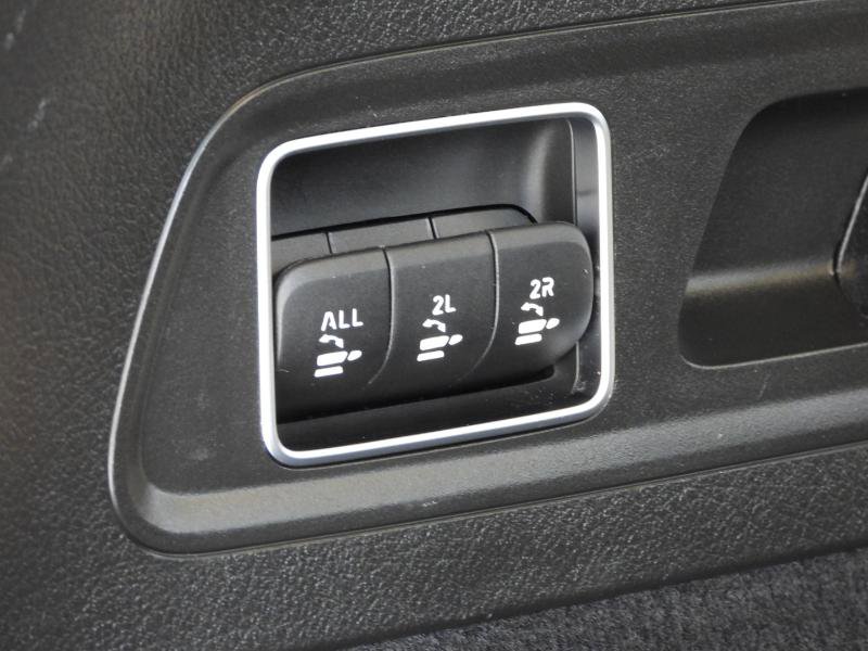 Used 2022 Mercedes-Benz GLS 450 4MATIC image 35