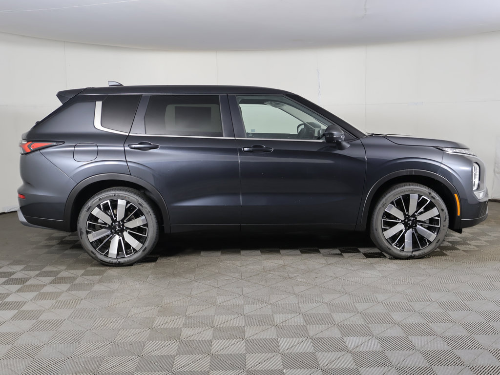 New 2026 Mitsubishi Outlander SE FWD image 20