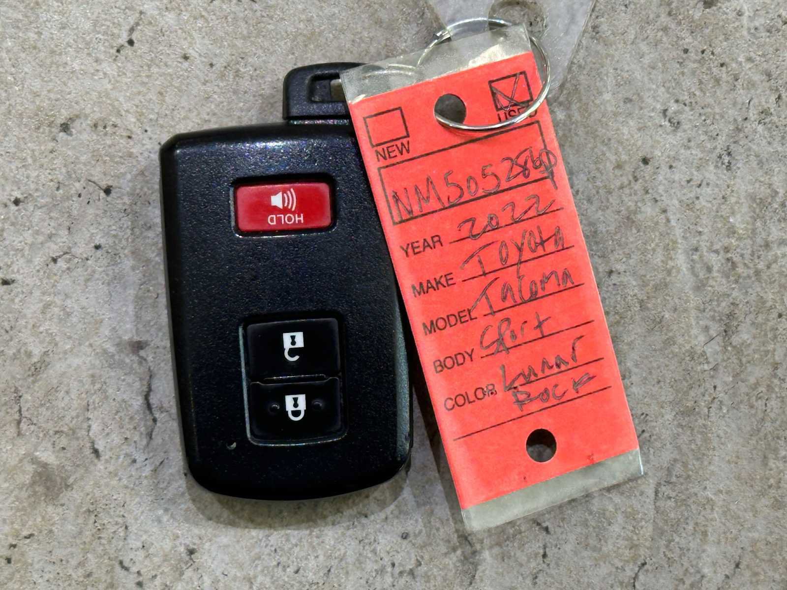 Certified 2022 Toyota Tacoma TRD Sport w/ Technology Package image 31