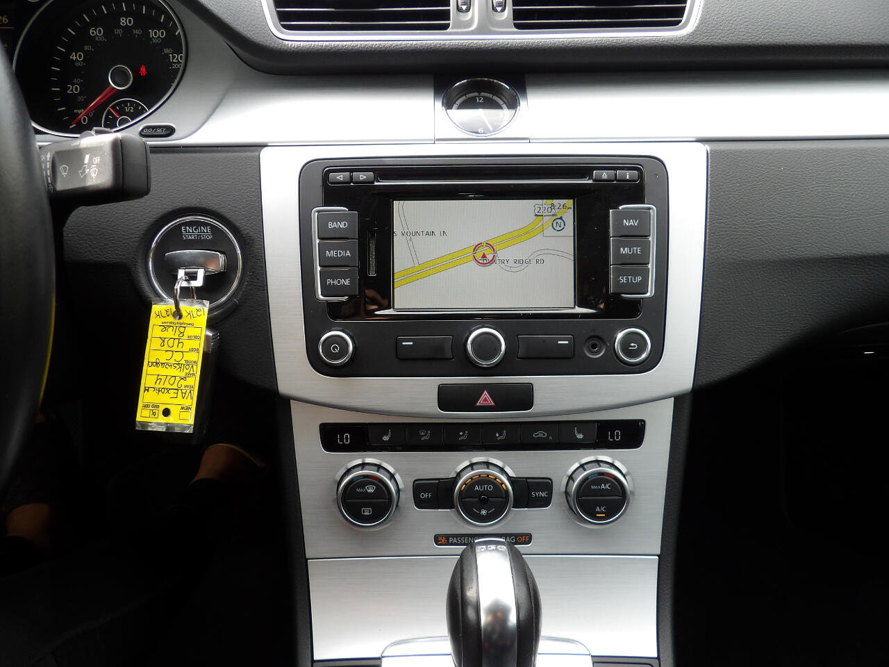 Used 2014 Volkswagen CC R-Line image 13