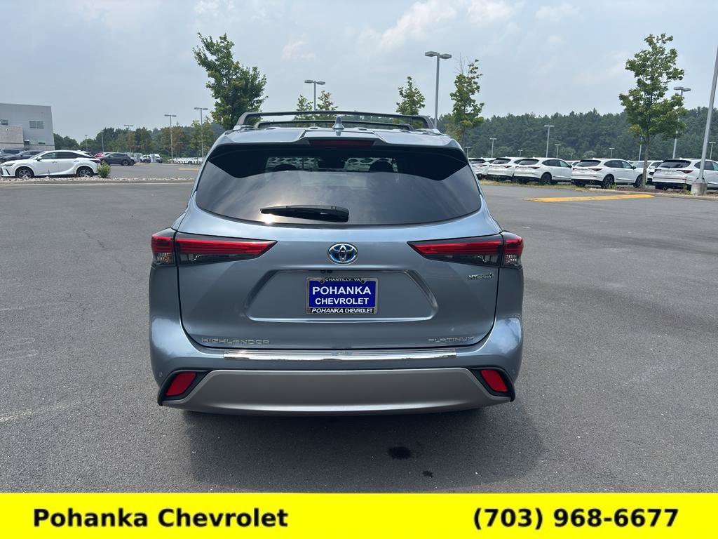 Used 2023 Toyota Highlander Platinum AWD/4WD image 6
