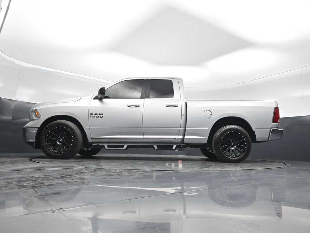 Used 2018 RAM 1500 Classic SLT RWD image 43